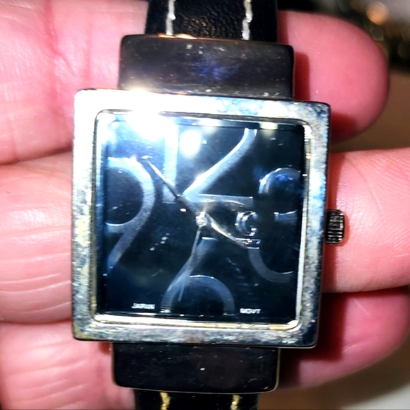 ⌚️ Cuff Bracelet Watch Quartz Lot of 5 Rhinestones Scroll Oui Bee Gold Costume⌚️ - Picture 12 of 16